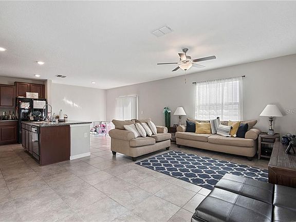 5th image of 10212 Carloway Hills Dr