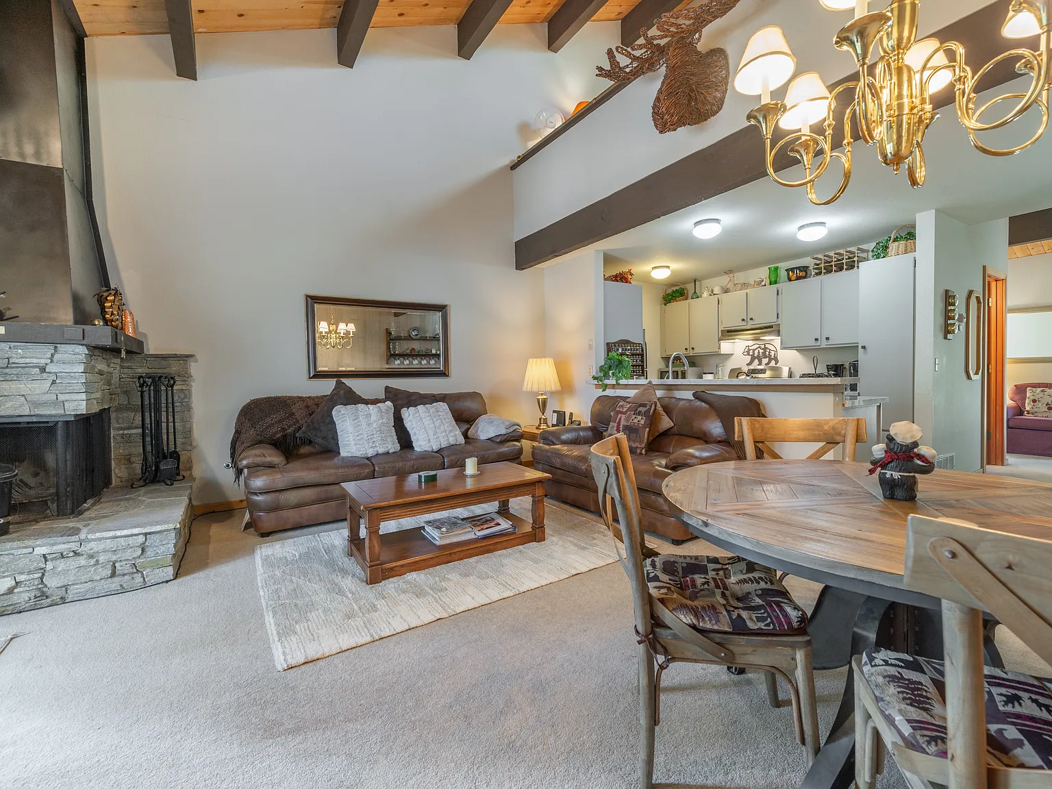 1001 Commonwealth Dr — Photo 4