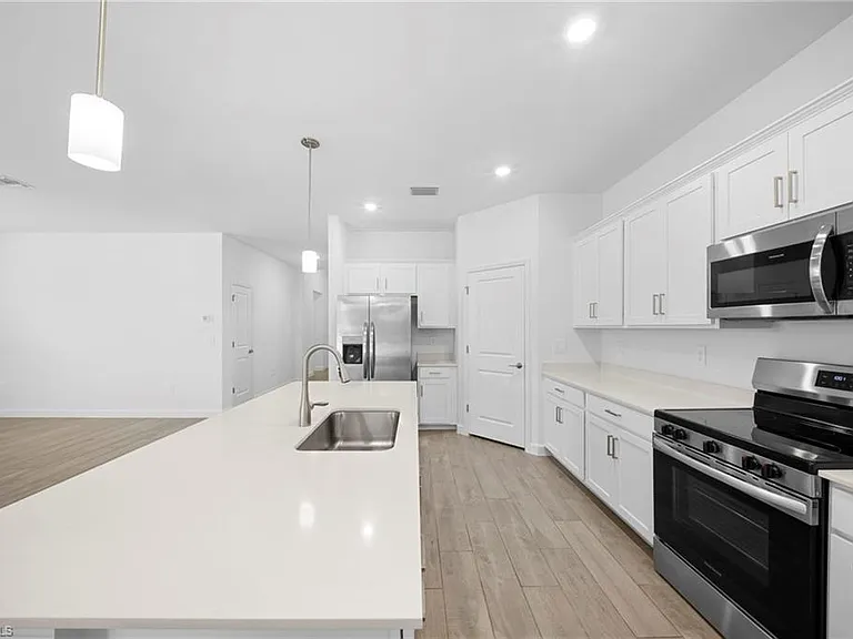 14279 Winding Cedar Way — Photo 12