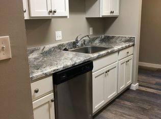 6425 S 20th St #10903232, Oak Creek, WI 53154