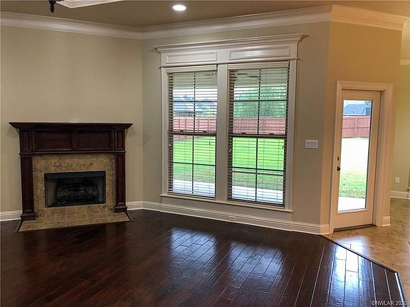 4th image of 517 Brompton Ln