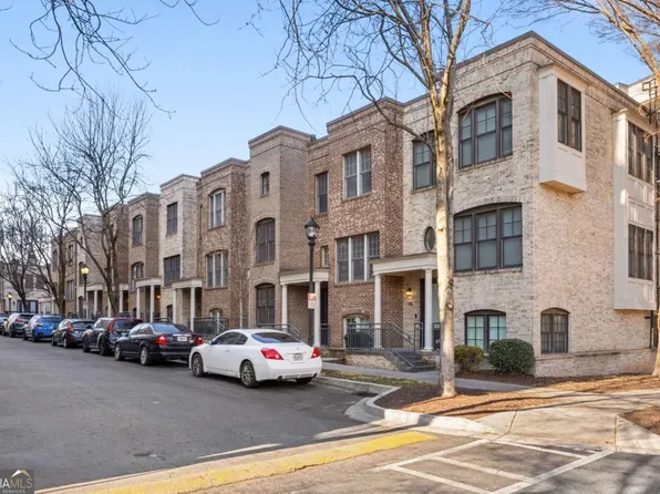 722 Cosmopolitan Dr NE, Atlanta, GA 30324