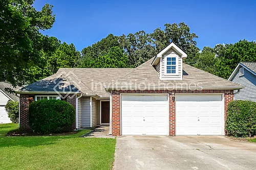 8040 Highland Pkwy Photo 1