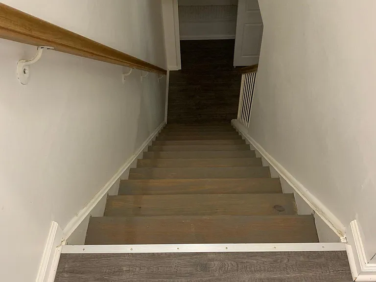 77 Prestwick Way — Photo 22