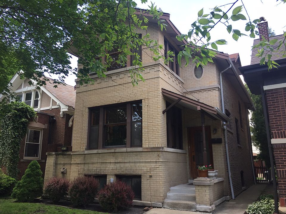 1st image of 2678 W Eastwood Ave