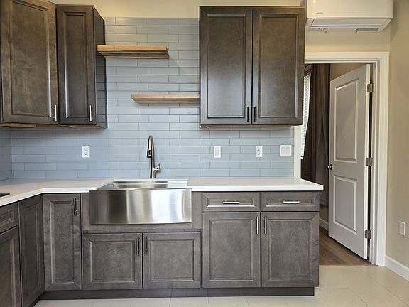 4th image of 9907 Conejo Rd #2