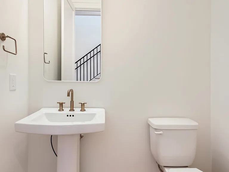 433B Croley Dr — Photo 14
