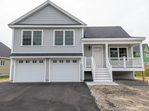 9 Mulberry Lane #43, Epping, NH 03042