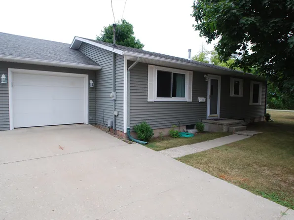 308 N 4th St, West Branch, MI 48661