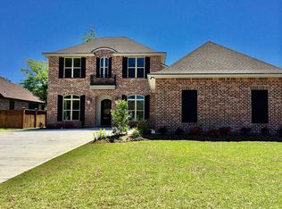 936 Caroline Dr, Biloxi, MS 39532