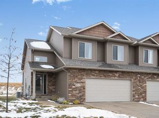 822 Buck St, Tiffin, IA 52340