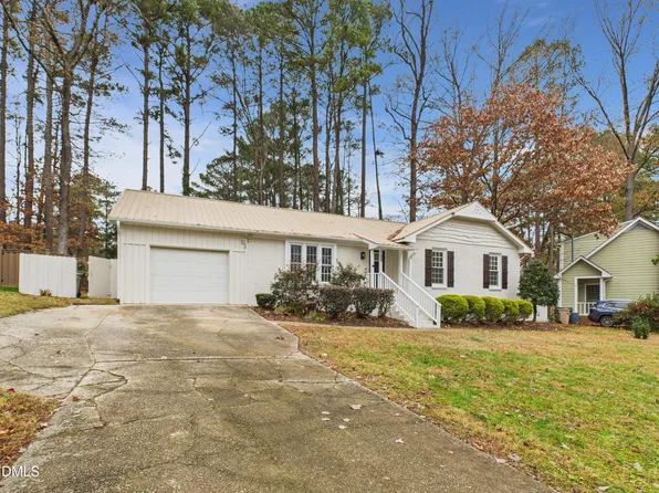 1102 Poole Dr, Garner, NC 27529