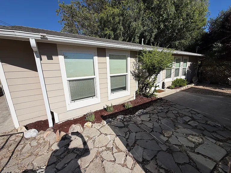Cascabel Rd — Photo 9