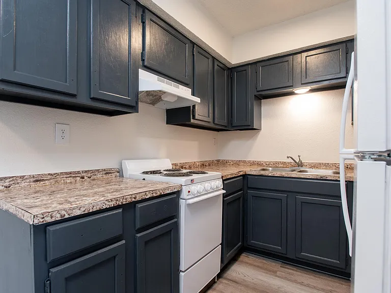 Keeper Apartments — Photo 2
