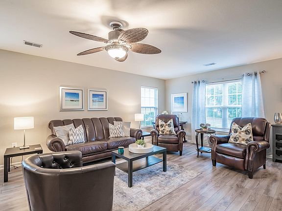 3rd image of 641 Blue Stem Dr Unit 73A