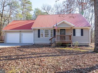 32 Cantrell Ln NW, Cartersville, GA