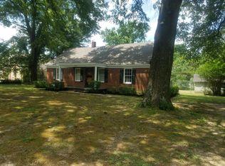 5105 Tulane Rd, Memphis, TN 38109