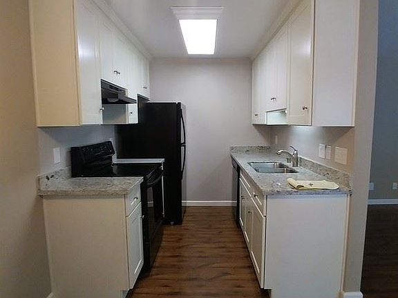 4th image of 936 Kiely Blvd Unit A