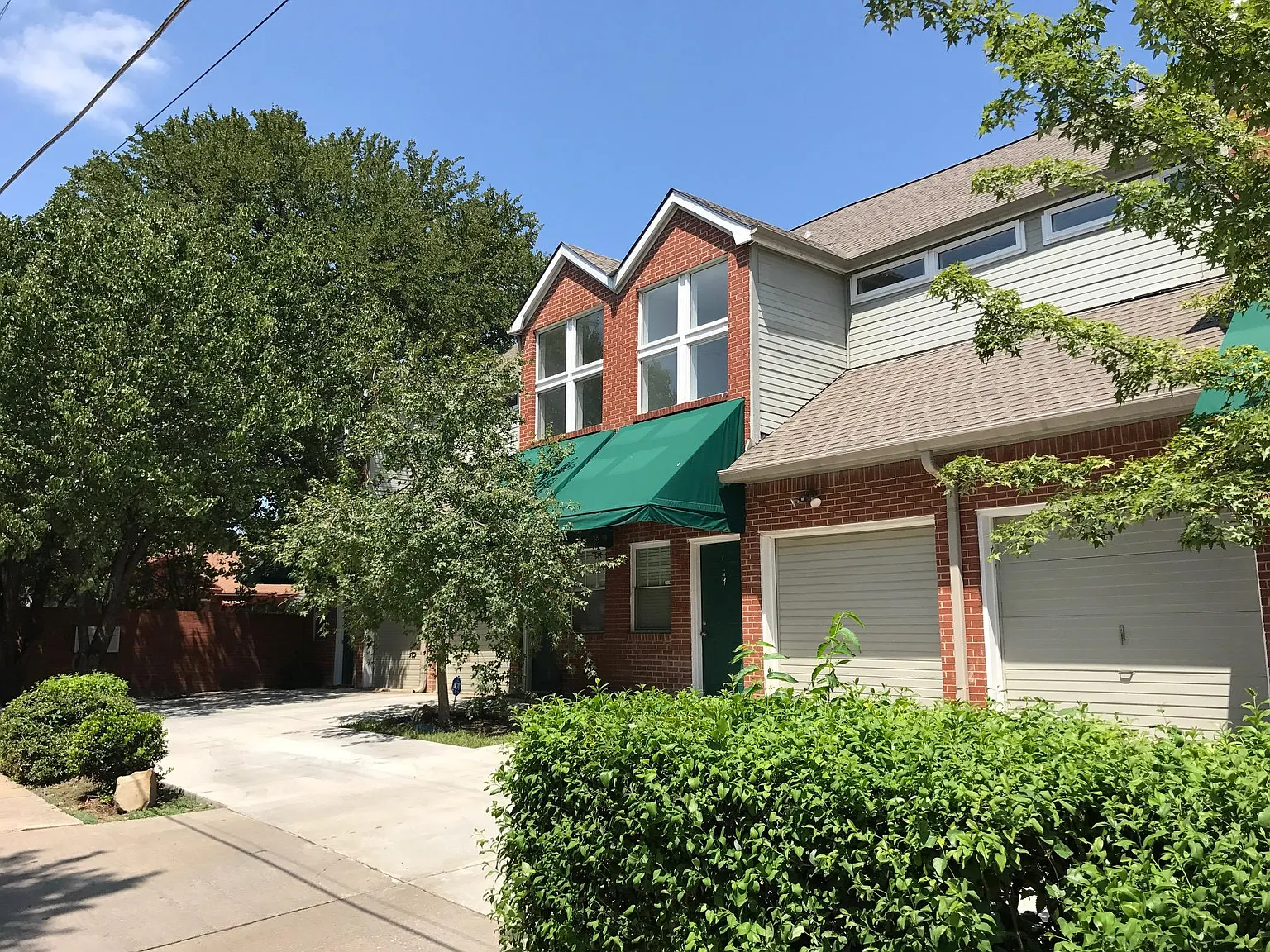 1212 N Beacon St — Photo 3