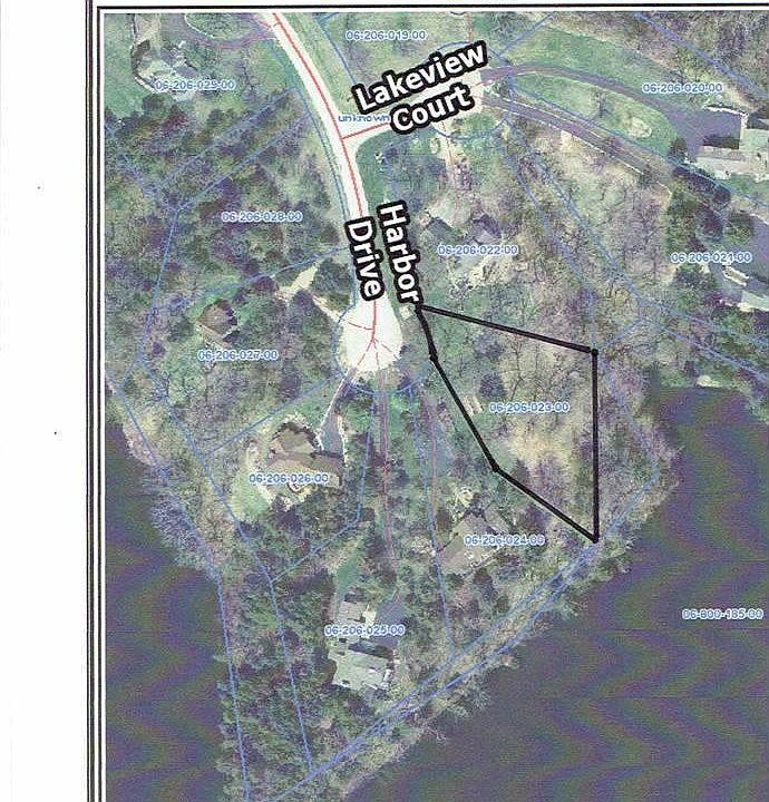 1st image of 32 Harbor Dr