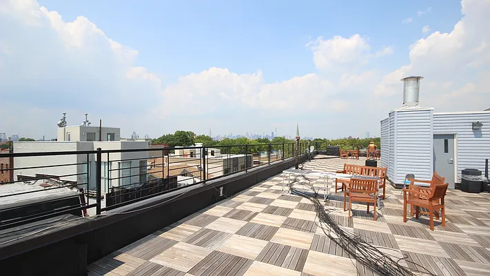 Rented by Nooklyn NYC LLC | media 29