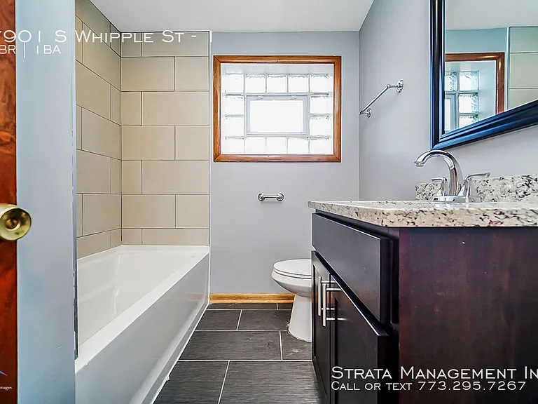 7906 S Whipple St #1 — Photo 7