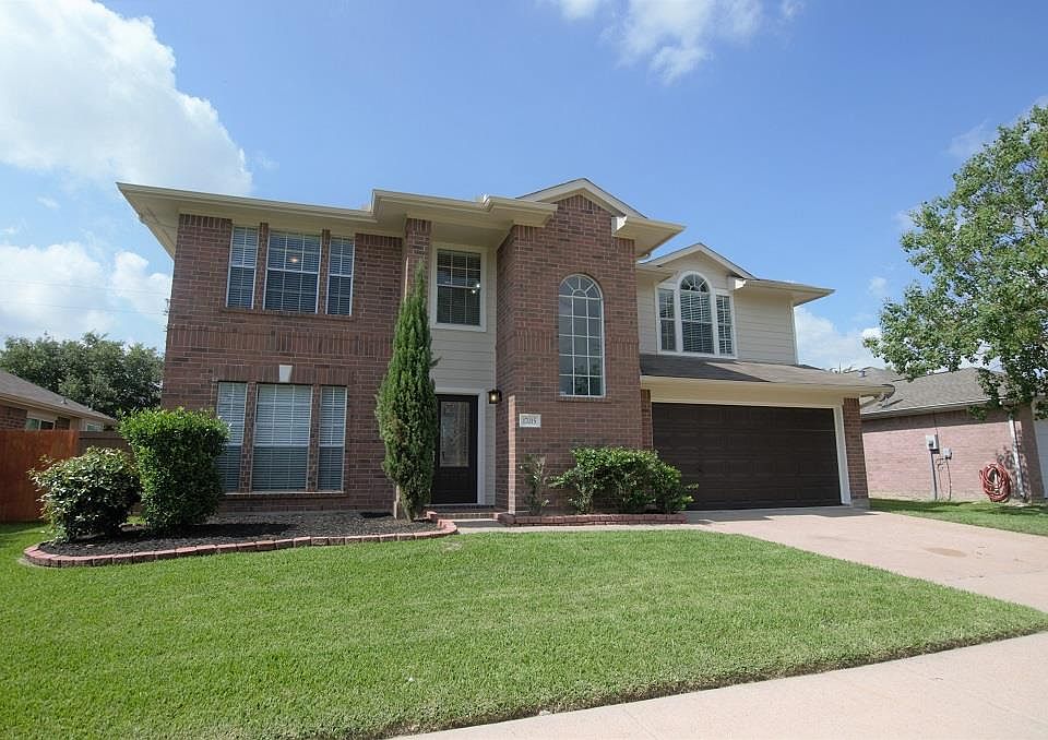 1st image of 17015 Gleneviss Dr