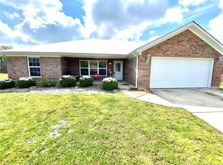 6305 Sky Crest Ct, Charlestown, IN 47111