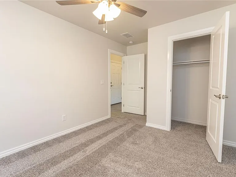 12313 SW 30th St — Photo 12