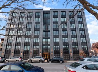 1400 W Monroe St #4A, Chicago, IL 60607
