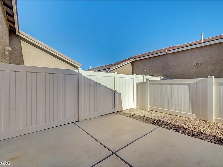 8556 Lakota St — Photo 30