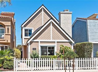 523 10th St, Huntington Beach, CA 92648
