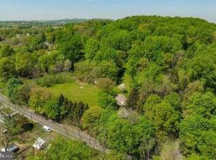 490 Bulltown Rd, Elverson, PA 19520