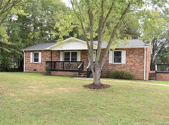 2nd image of 2601 Bernice Dr