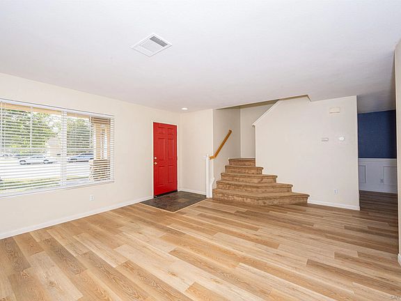 5th image of 835 Socin Ct