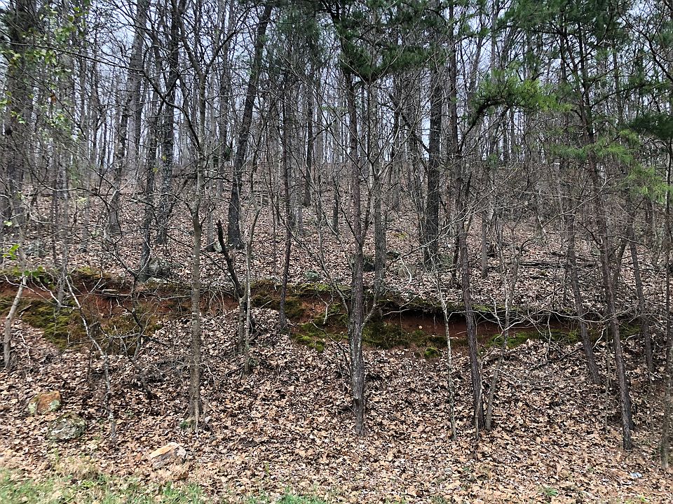 1st image of 24 Greenwood Dr