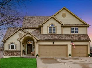 8922 N Cosby Ave, Kansas City, MO 64154