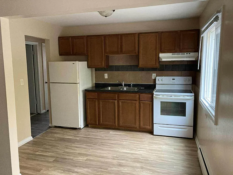 1338 7th St E #10 — Photo 10