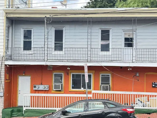 1001 N 11th St, Reading, PA