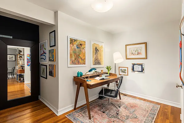 Sold by Compass | media 5