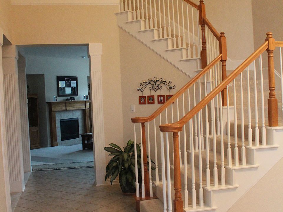 1st image of 905 Glen Meadow Ct