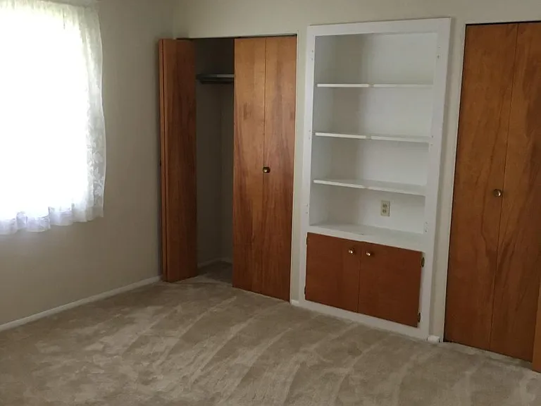 3200 Chandler Ct — Photo 9