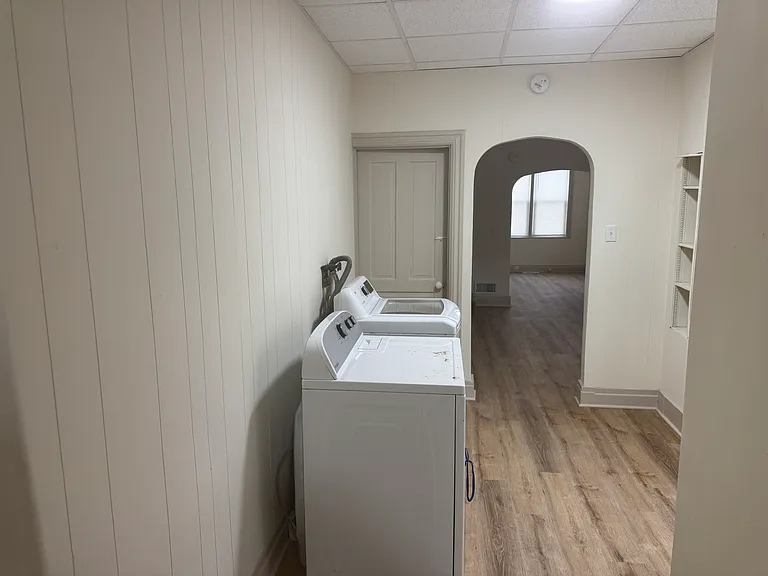 552 Church St — Photo 8
