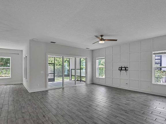 3rd image of 346 Quail Vista Dr