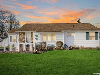 50 Miller Avenue, North Babylon, NY, 11703