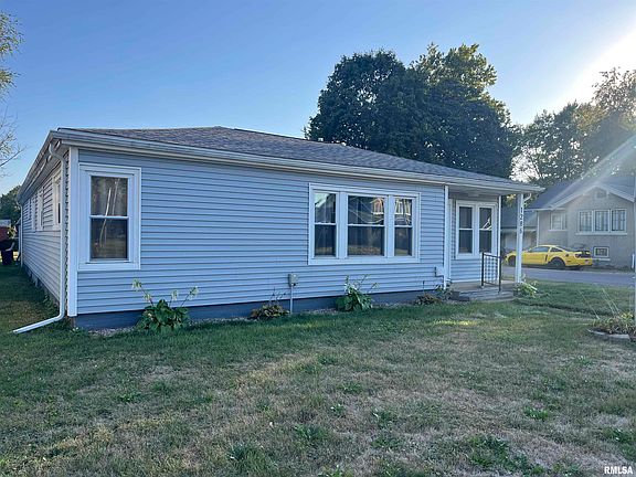 3rd image of 1286 W Losey St