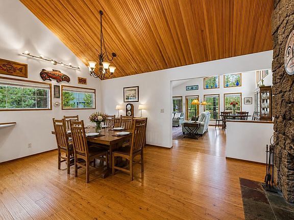 4th image of 57519 Tamarack Ln #3