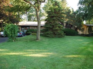 2808 Perry Rd, Flossmoor, IL 60422