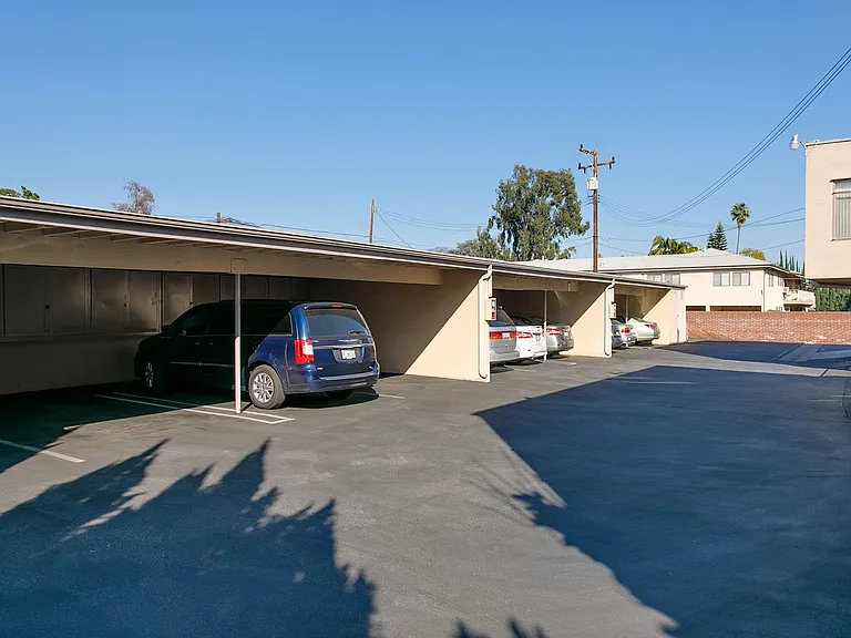 427-433 W Duarte Rd — Photo 51