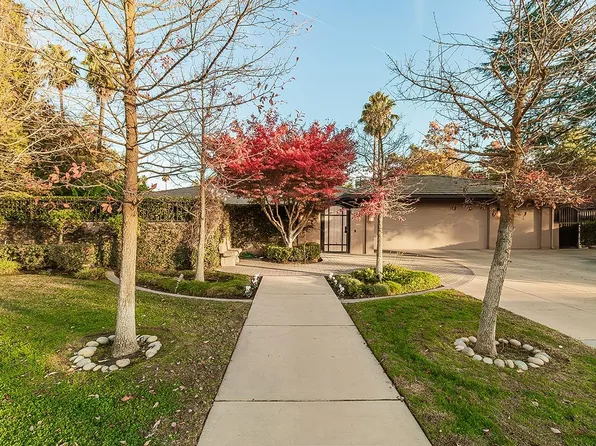 7630 N Charles Ave, Fresno, CA 93711